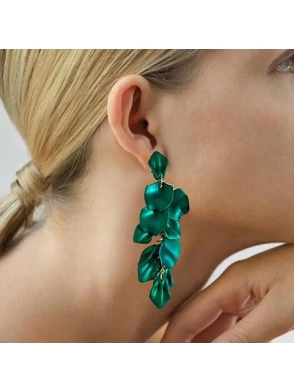 Long Green Acrylic Rose Petal Earrings – Exaggerated Floral Dangle Drop Earrings